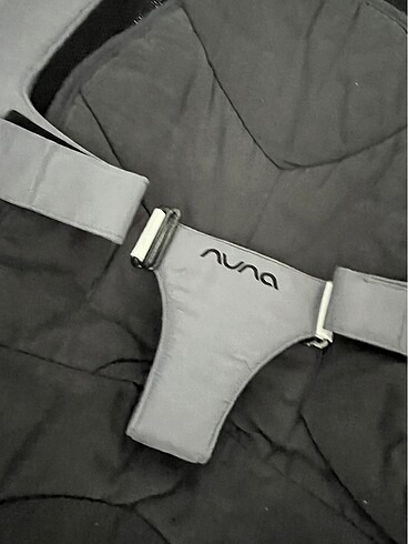 Nuna Nuna ana kucağı