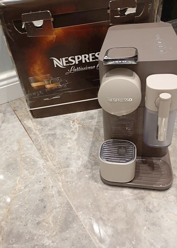 Nespresso kahve makinesi, süt köpürtücülü, - Görsel 3