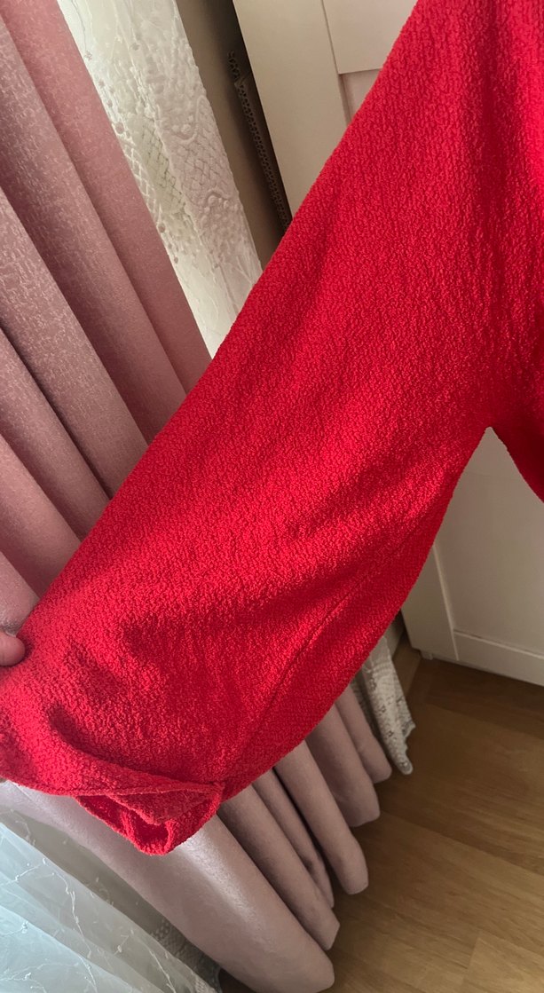 Kırmızı V Yaka Kadın Triko Kazak - Görsel 3