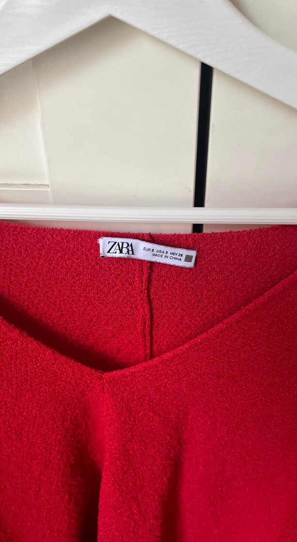 Kırmızı V Yaka Kadın Triko Kazak - Görsel 2