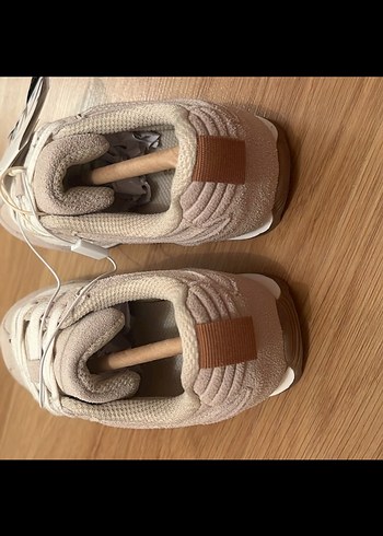 Zara hakiki deri çocuk spor ayakkabı - Görsel 3