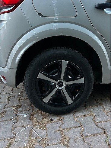 Dacia jant kapağı