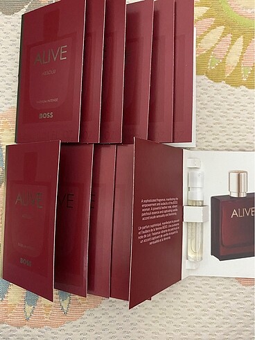 Boss Alive 1.2 ml parfüm Absolu