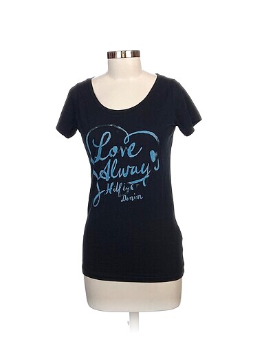 Tommy Hilfiger T-shirt %70 İndirimli.