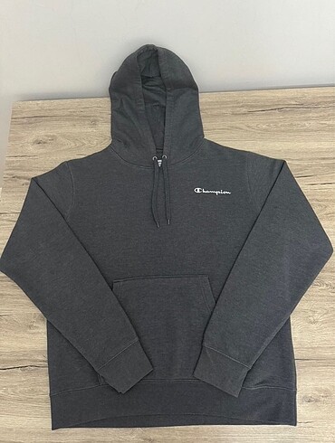 Champion Sweetshirt