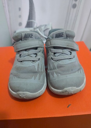 Gri Nike Erkek Çocuk Spor Ayakkabı Velcro