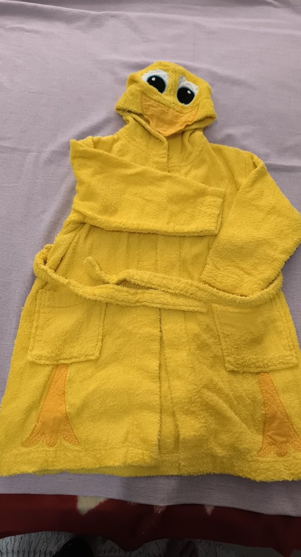 Sarı Kapüşonlu kız  Erkek Çocuk Bornozu - Görsel 4