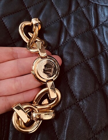 Roberto Cavalli Roberto Cavalli saat