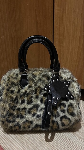 leoparlı çanta
