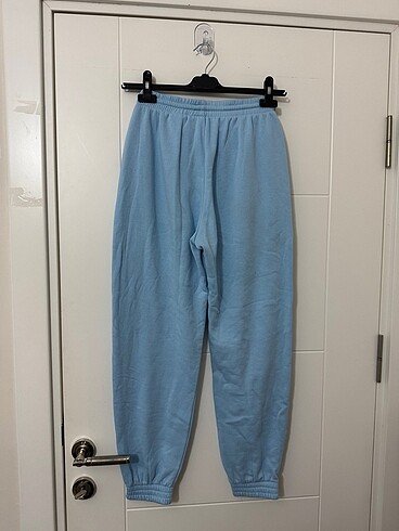 H&M EŞOFMAN ALTI
