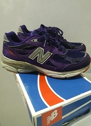 990 mor renk
