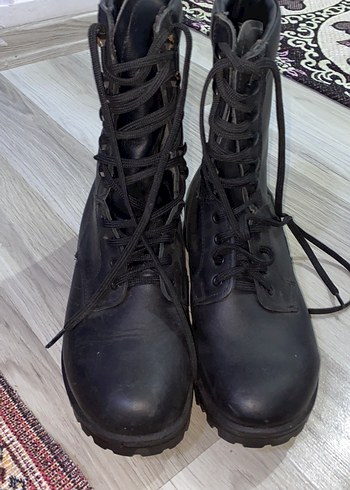 Siyah Bağcıklı Erkek Botları - Görsel 3