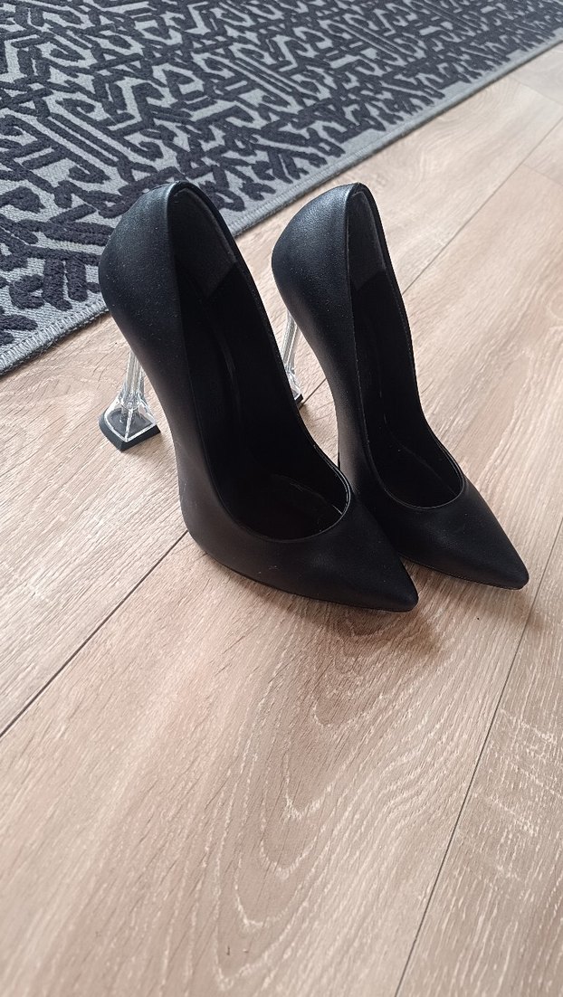 Kadın Siyah Deri Stiletto Topuklu Ayakkabı - Görsel 3