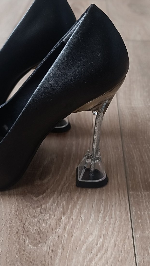 Kadın Siyah Deri Stiletto Topuklu Ayakkabı - Görsel 2