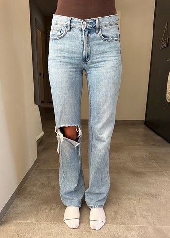 Yırtık Detaylı Buz Mavi Kadın Straight Denim Pantolon - Görsel 2