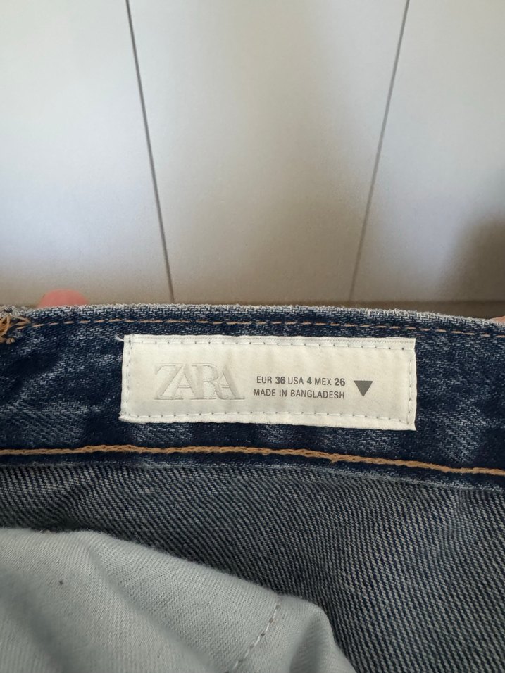 İki Düğmeli Gevşek Kesim Kadın Kot Pantolon - Görsel 3