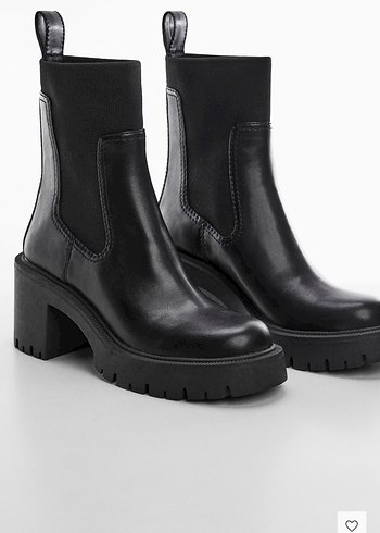 Siyah Düz Tabanlı Kadın Bot - Görsel 2