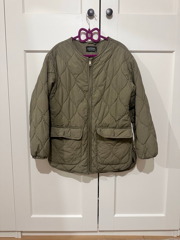 Düğmeli, Rahat Kesim Kadın Mont - Görsel 3