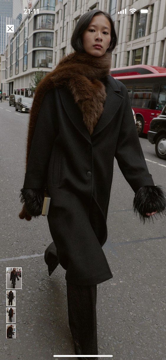 Siyah Uzun Düğmeli Kaban - Görsel 3