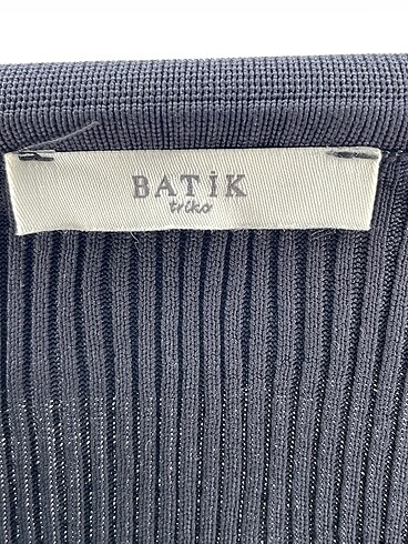 universal Beden siyah Renk Batik Bluz %70 İndirimli.