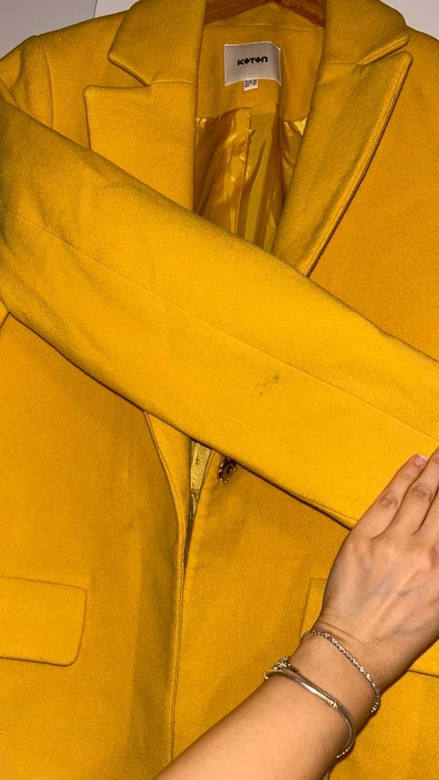 Sarı Düğmeli Klasik Kaban - Görsel 5