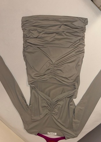 Uzun Kollu Gri Drapeli bsiiklet Yaka önden dekolteli elbise - Görsel 4