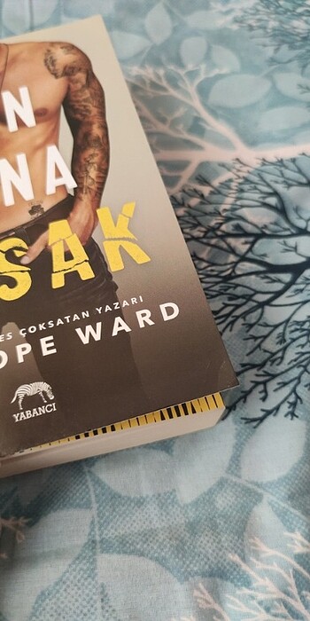  Beden Renk Sen Bana Yasak / Penelope Ward