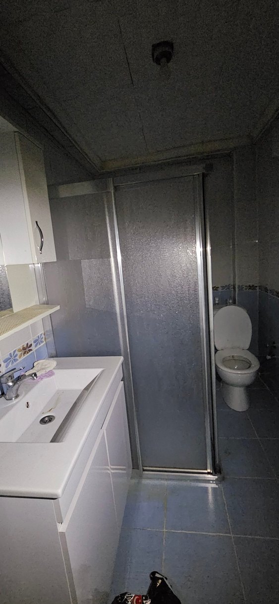 Acil satılık Gri Düz Desenli duşakabin - Görsel 5