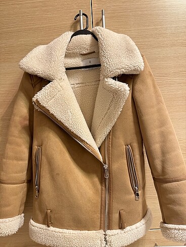 Stradivarius mont