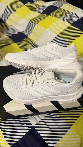 38 Beden Adidas ayakkabı
