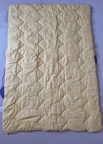 Sarı Düz Renk Yorgan