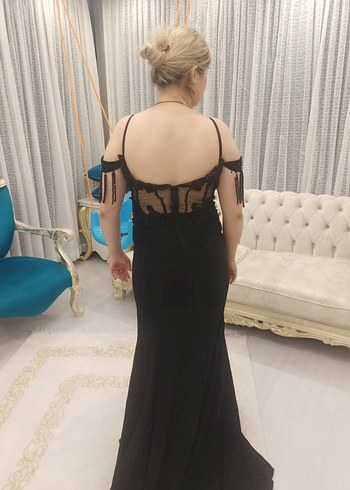 Abiye Dantel İşlemeli Siyah Uzun V Yaka Abiye Elbise