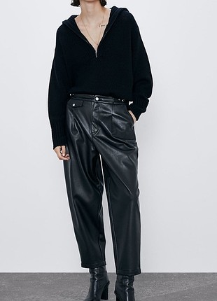 Zara siyah yumuşak deri yüksek bel slouchy pantolon