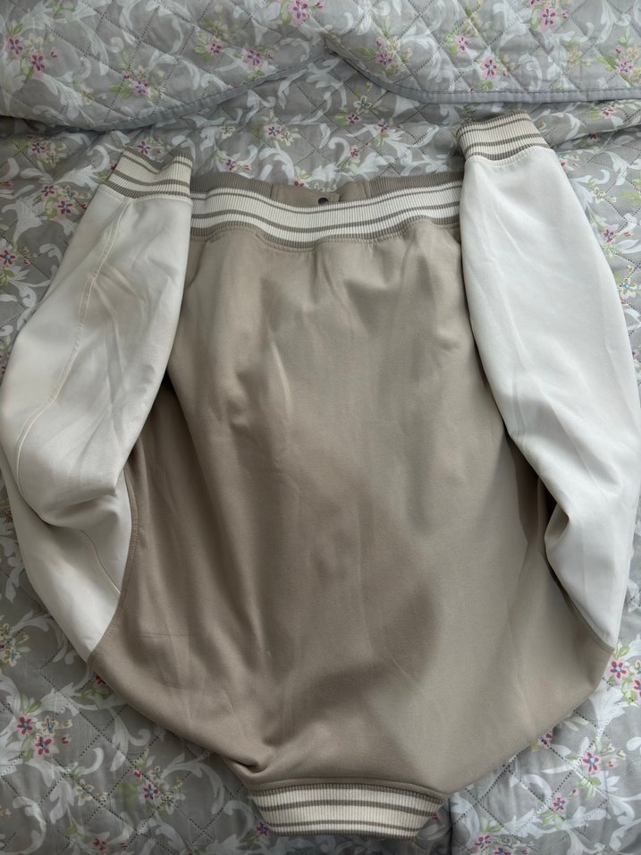 Düğmeli Gri Beyaz Deri Erkek Ceket Zara bomber ceket - Görsel 3