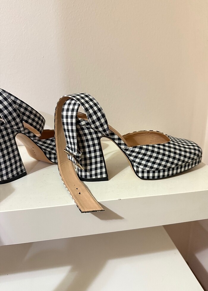 Zara nostalji model topuklu ayakkabı - Görsel 2