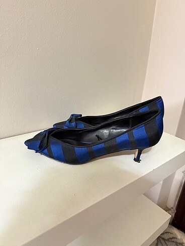 Zara kısa topuk stiletto