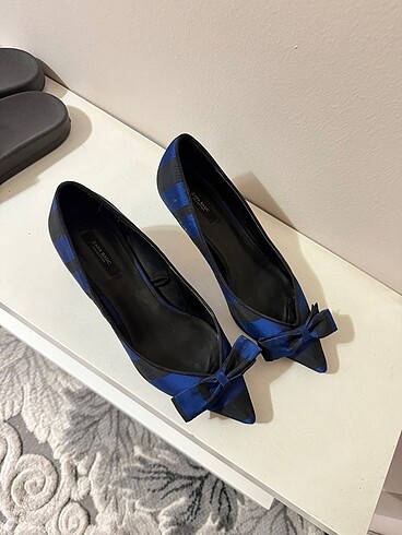 Zara Zara kısa topuk stiletto