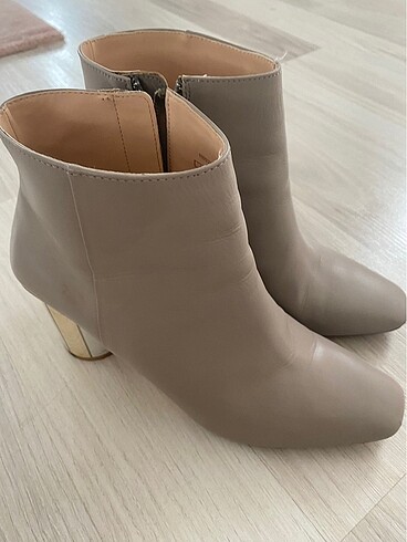 Zara bot