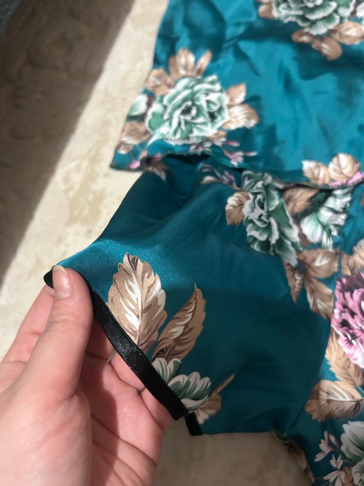 Vs çiçekli saten takım - Görsel 2