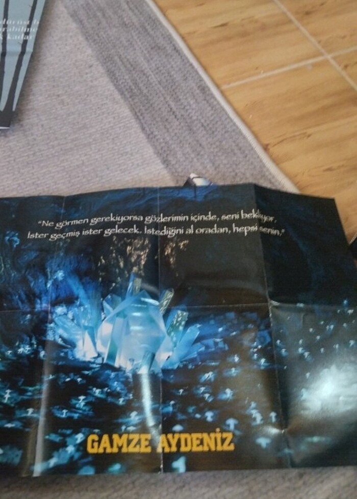 Çemberin altında roman - Görsel 2