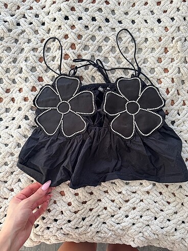 Zara ust