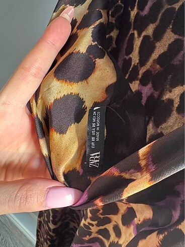 xs Beden zara leopar elbise