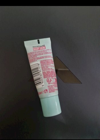Maybelline Baby Skin Gözenek Sıkılaştırıcı Baz - Görsel 3