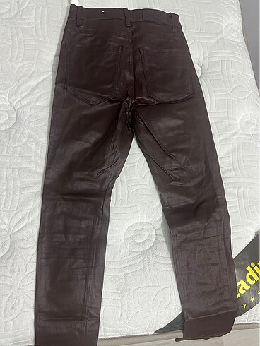 Stradivarius pantolon
