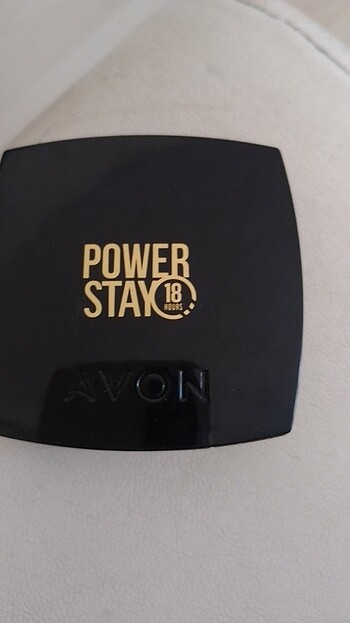 Avon Fondöten