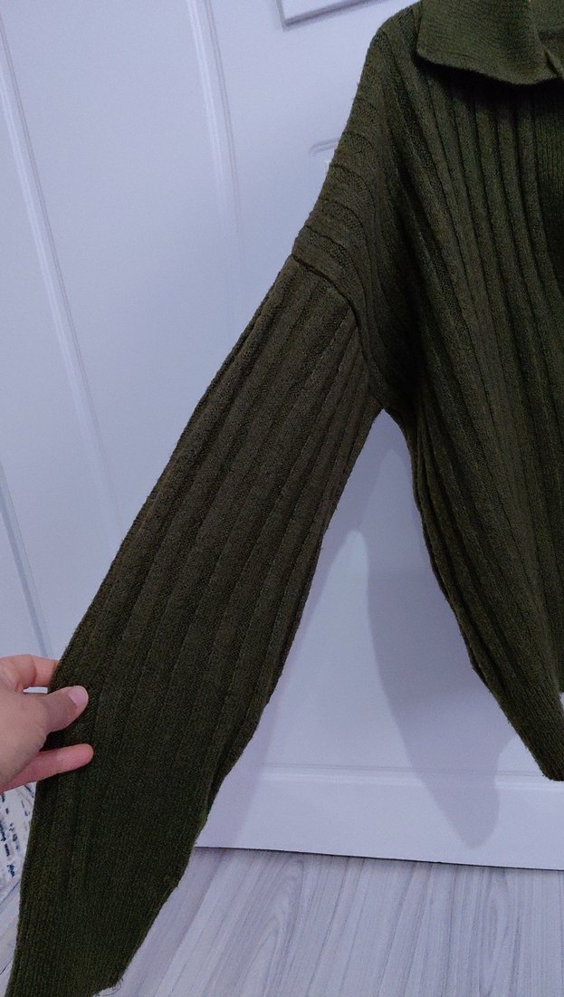 Yaka Detaylı Örgü Kadın Kazak - Görsel 3