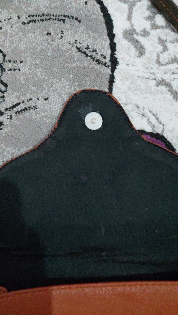 Kahverengi Deri Tokalı Retro Kadın Çantası - Görsel 3