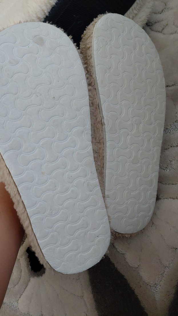 Kızlar İçin Bej Sıcak Peluş Ev Terliği - Görsel 3