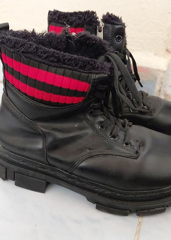 Kadın Siyah Deri Punk Tarzı Bot - Görsel 2