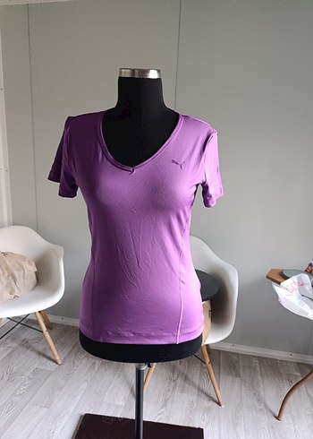 PUMA Mor V Yaka Kısa Kollu Atlet - Görsel 4